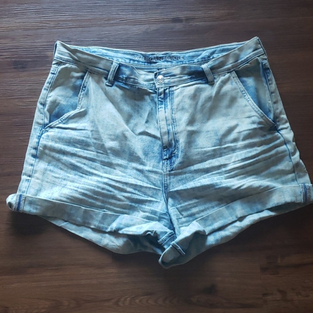 American Eagle Denim Mom Shorts